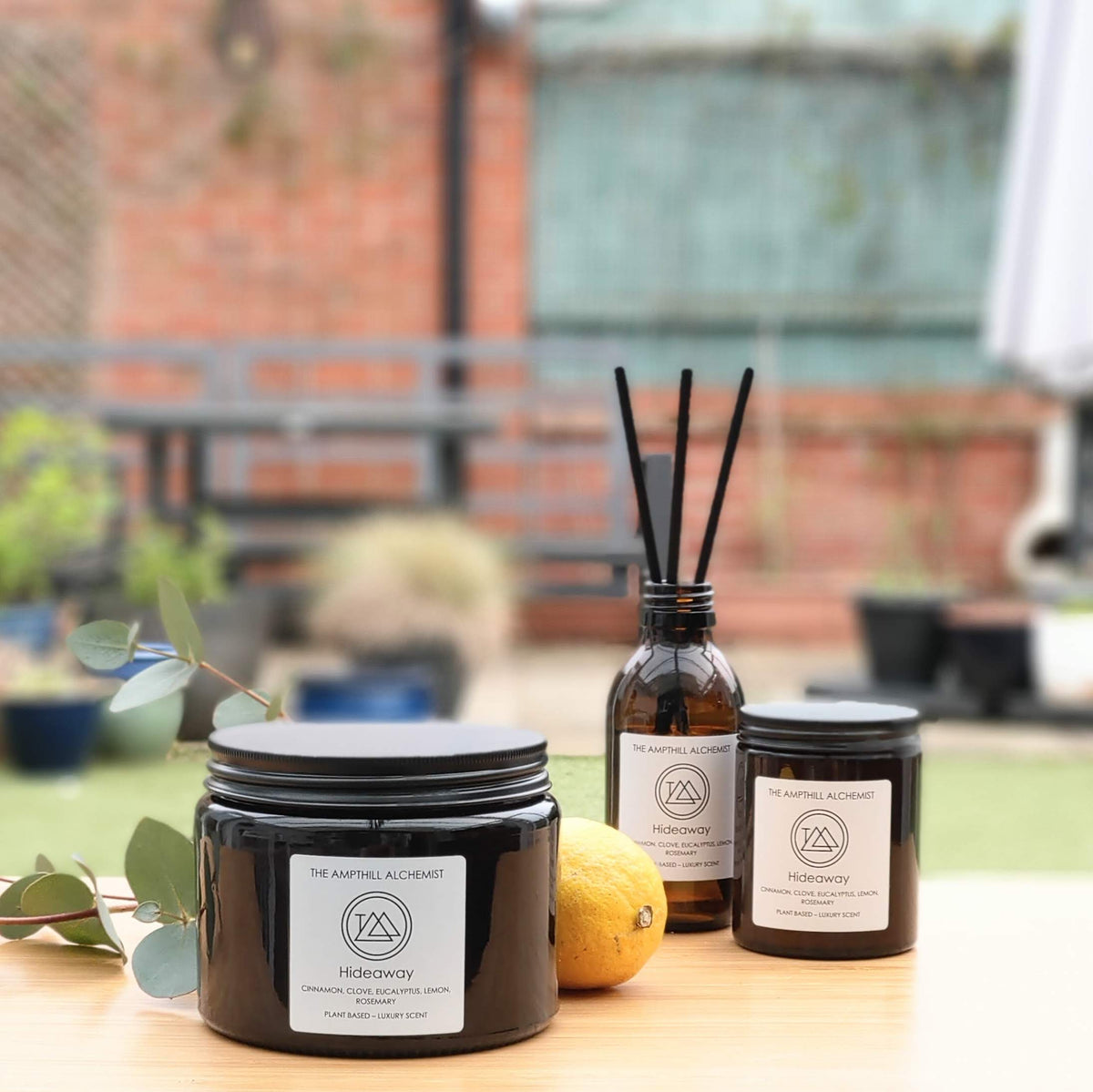 Hideaway - Citrus, Herbal & Spicy